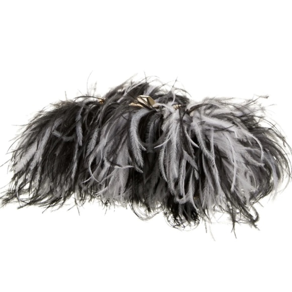 Giambattista Valli Bicolor Ostrich Feather Satin Clutch - Picture 3 of 4